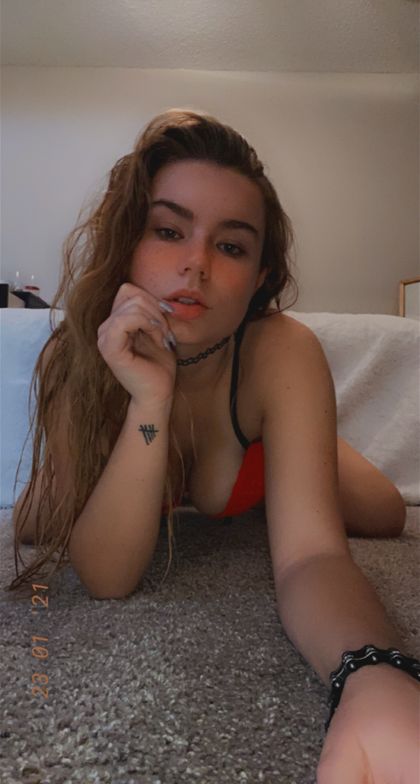 sarahbubbles OnlyFans picture
