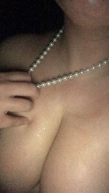 thepearlnecklace OnlyFans picture