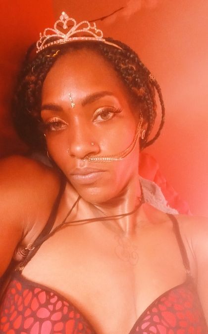 theroyalplayground OnlyFans picture