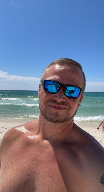u107278974 OnlyFans picture
