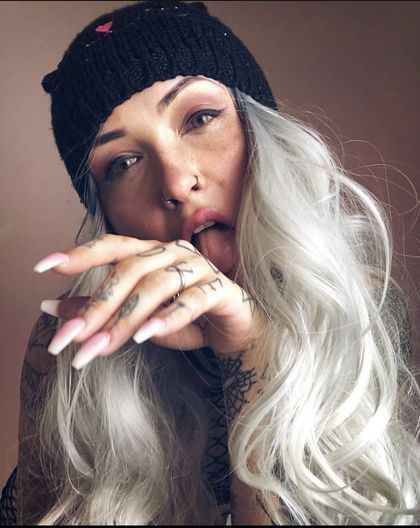 amylipsticklou OnlyFans picture