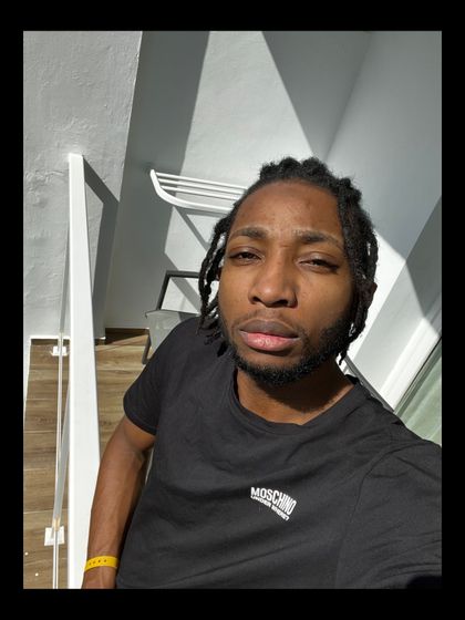 unsuave OnlyFans picture