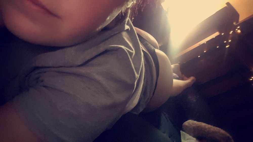 april_june OnlyFans profile picture