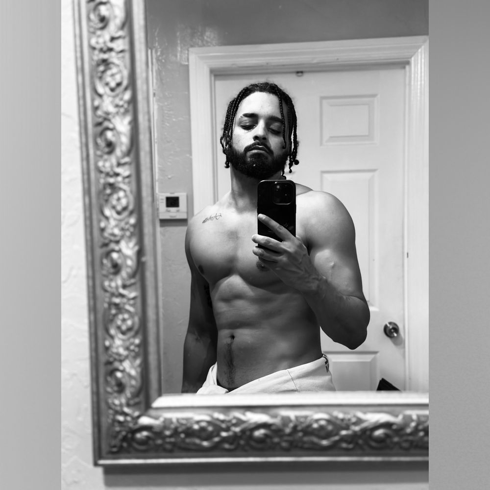 hentaipapii OnlyFans profile picture