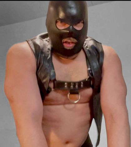 hungbullfin OnlyFans picture