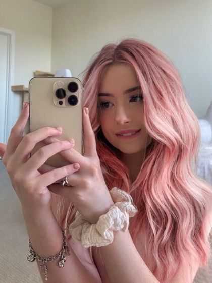 aluraye OnlyFans picture