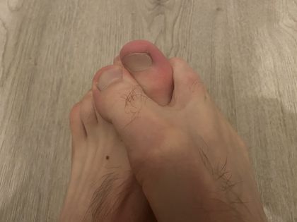 menlyfeet25yo OnlyFans picture