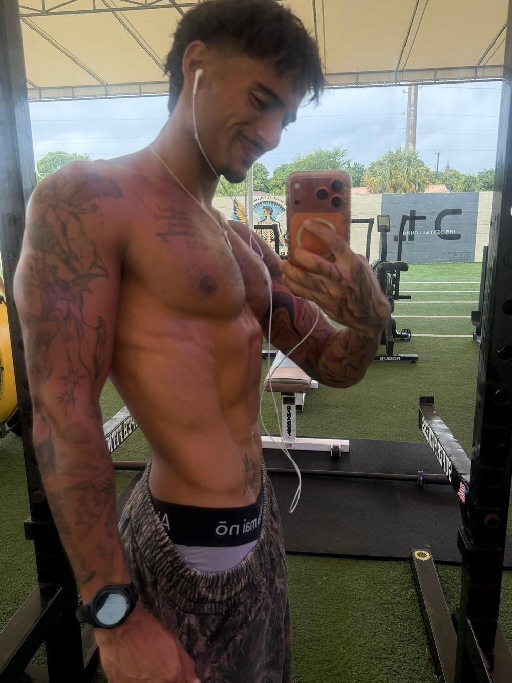 wakikitweetz OnlyFans profile picture