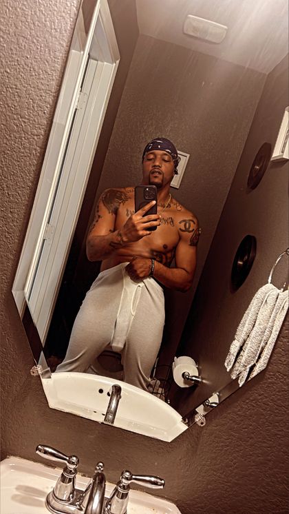 ratchetlikeu OnlyFans picture