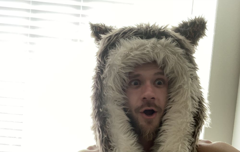 mikiespikiewolf OnlyFans profile picture