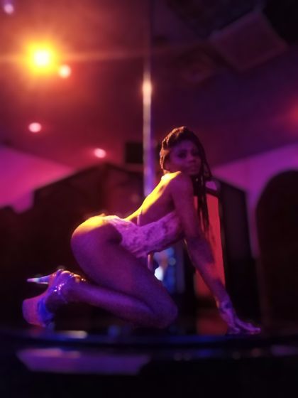 Best Hot Lolavu OnlyFans Accounts FansMetrics com 