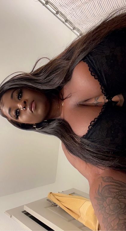 milkshakebb OnlyFans picture