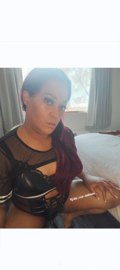 tsladonnacouture OnlyFans picture