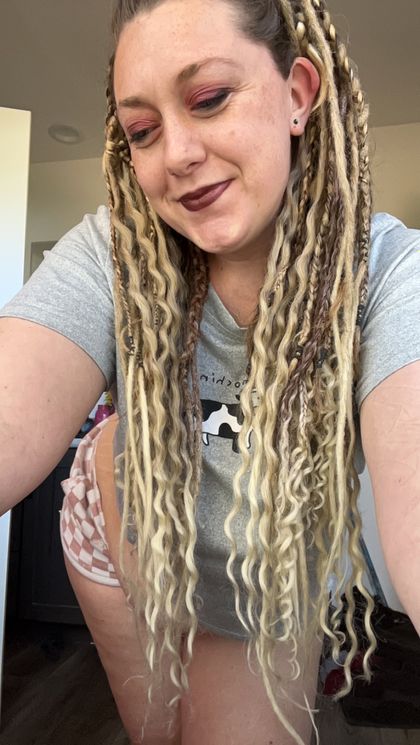 vvixen210 OnlyFans picture