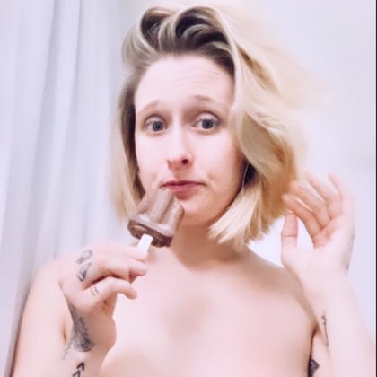 snacksinthebathtub OnlyFans picture