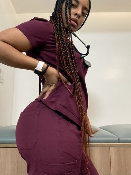 nursebootyyy OnlyFans picture