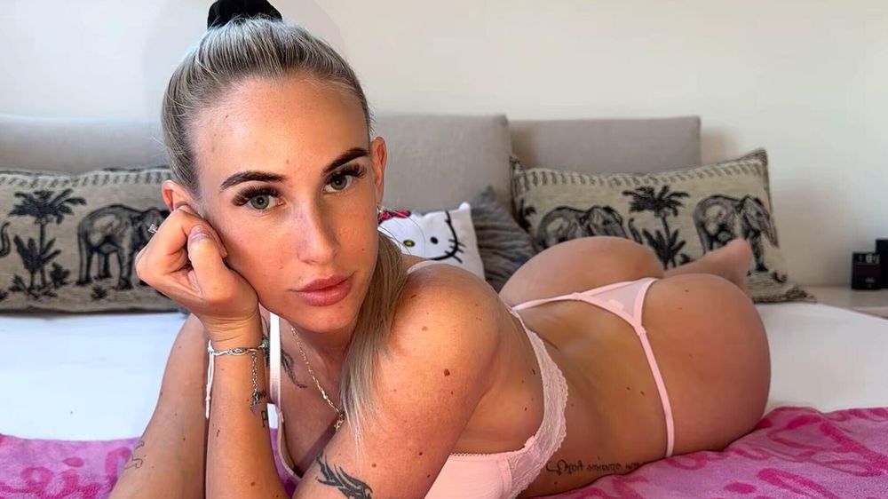 christinee_babe OnlyFans profile picture