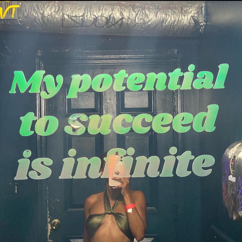 lechatebene OnlyFans profile picture