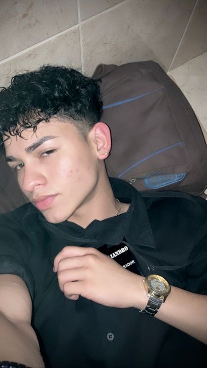 alejo.zaens0 OnlyFans picture