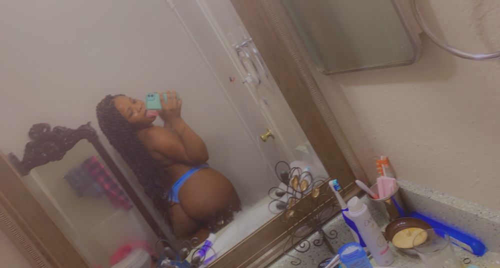 kurvyasf OnlyFans profile picture
