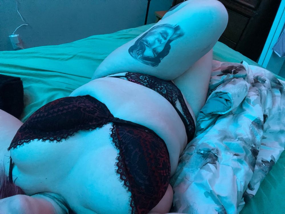 embvby OnlyFans profile picture