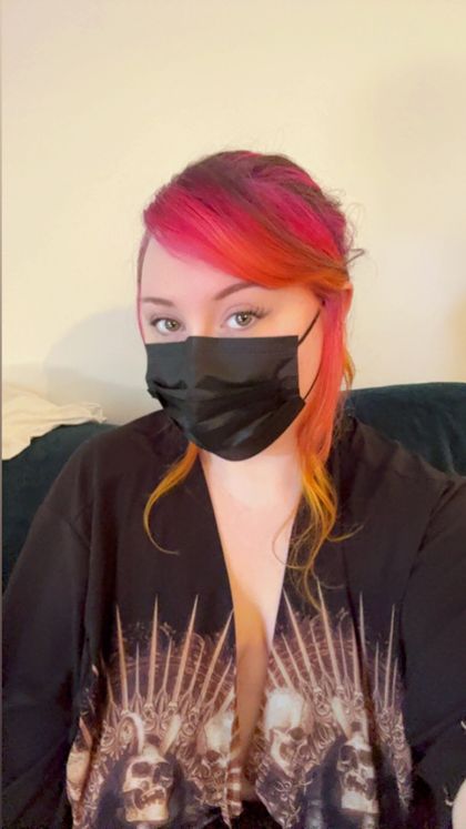 goldenpeach69 OnlyFans picture