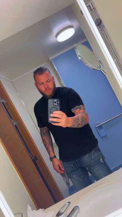 vikingdaddy1990 OnlyFans picture