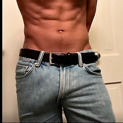 hunggothboy OnlyFans picture