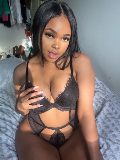 nynyria OnlyFans picture