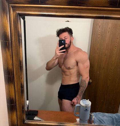 gunnerfit OnlyFans picture