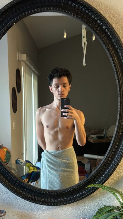 kai4guysxxx OnlyFans picture