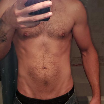 hungwell519 OnlyFans picture