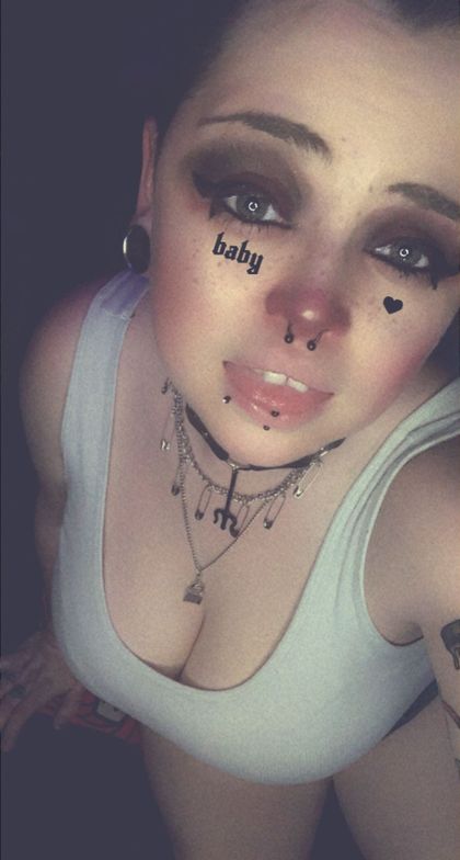 sp00kysn4cc OnlyFans picture