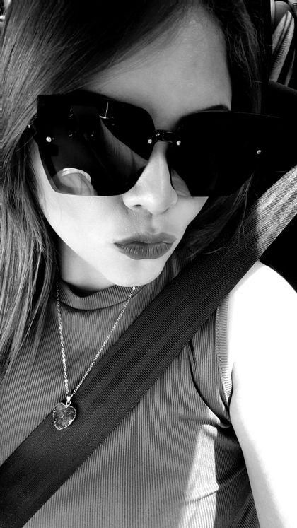 u240404647 OnlyFans picture