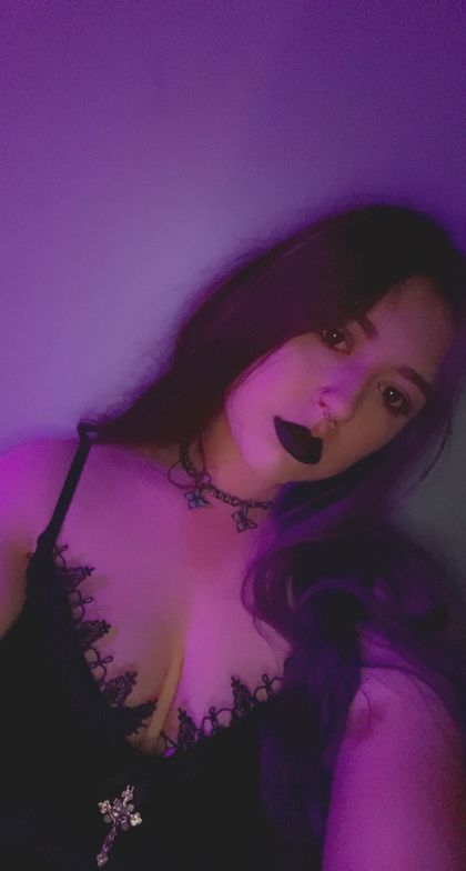 serabella OnlyFans picture