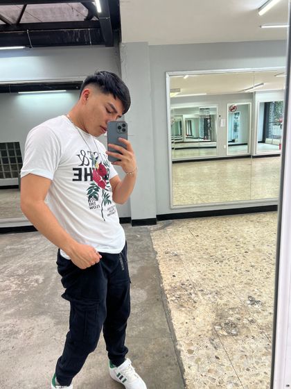 alee_farfan OnlyFans picture