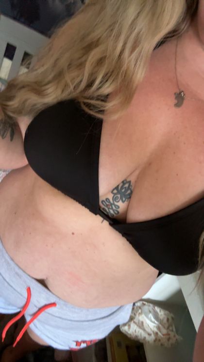 ittybittybooty86 OnlyFans picture