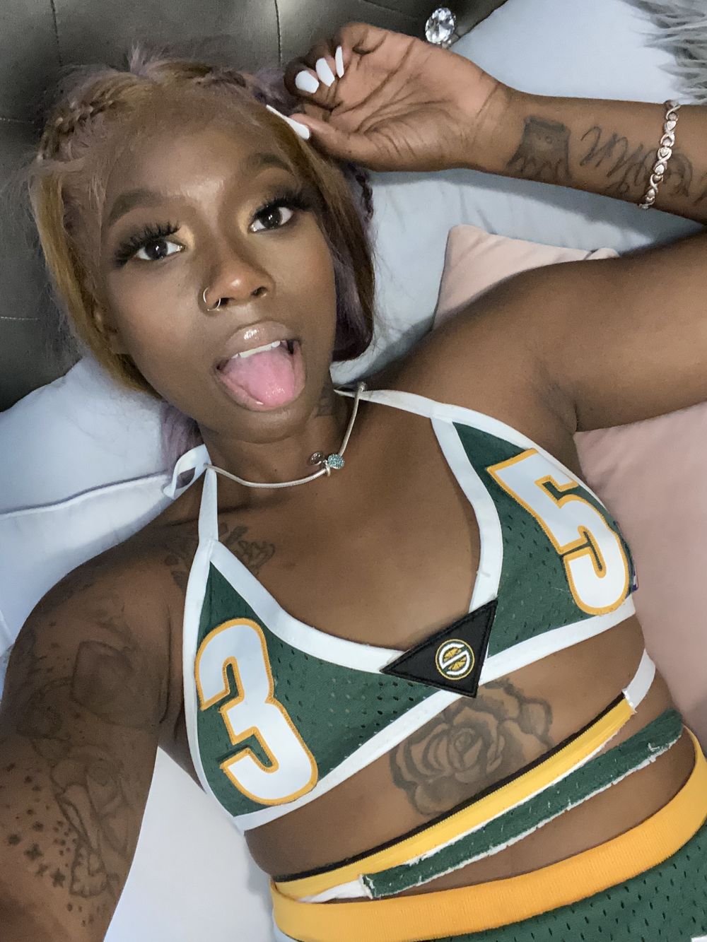 skintonecaramel OnlyFans profile picture