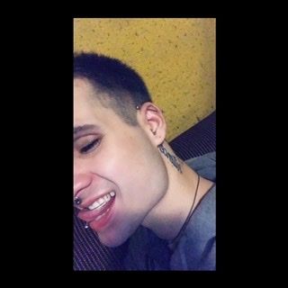 loganakapeache1 OnlyFans picture
