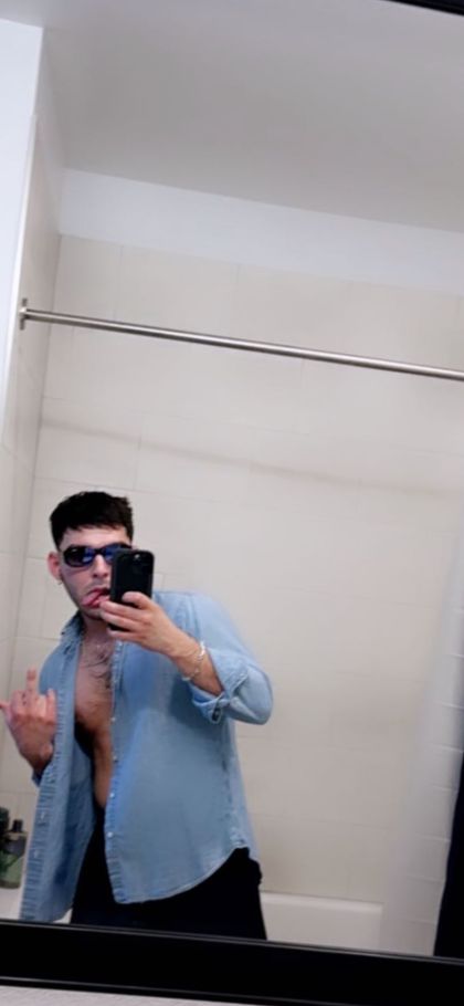 damndaddee OnlyFans picture