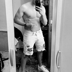 swingerboy22 OnlyFans picture