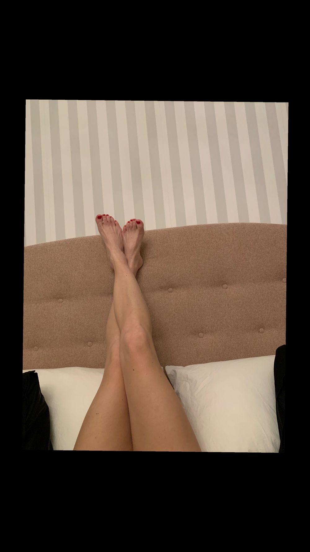 swedishpetitmom OnlyFans profile picture