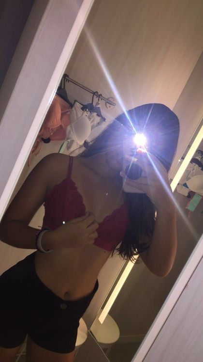 prettylove420 OnlyFans picture