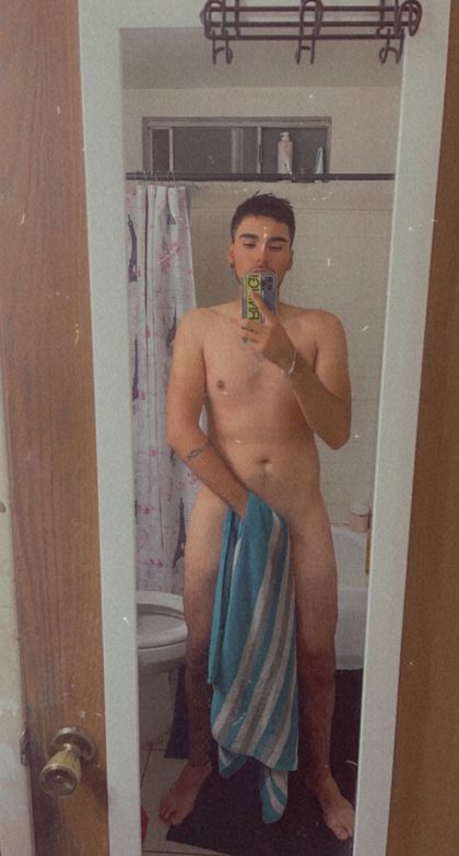 javialv21 OnlyFans picture