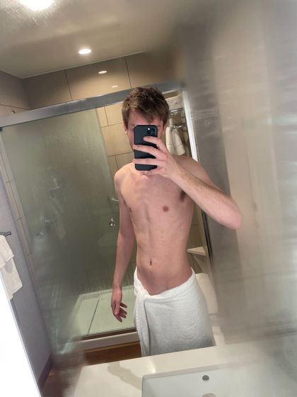 sebastian89768 OnlyFans picture