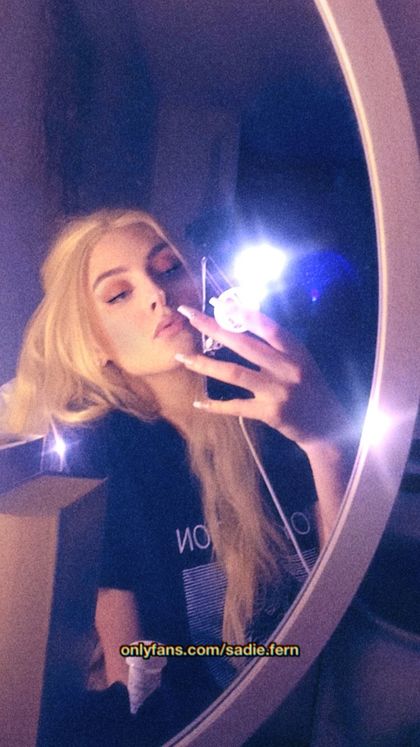 sadie.fern OnlyFans picture
