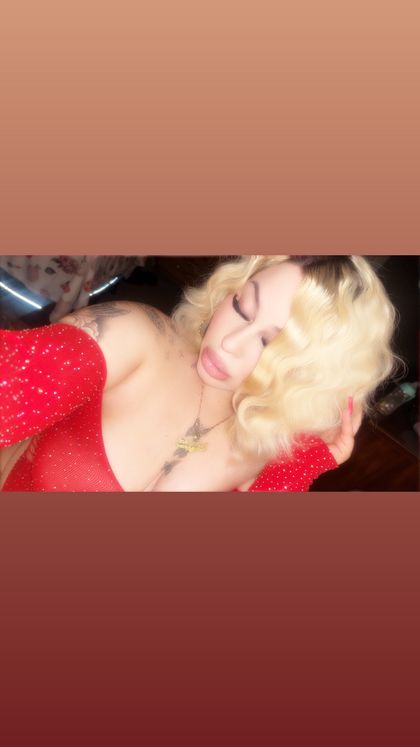 juliawwna OnlyFans picture