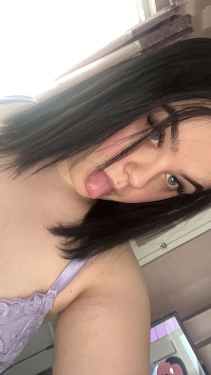 ellsbells3 OnlyFans picture