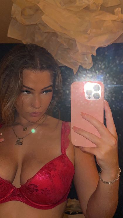 izzyxnxx OnlyFans picture