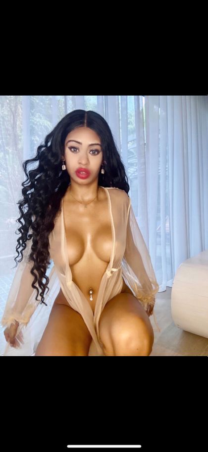 roserushh OnlyFans picture
